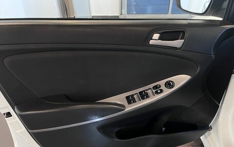 Hyundai Solaris II рестайлинг, 2014 год, 670 000 рублей, 22 фотография