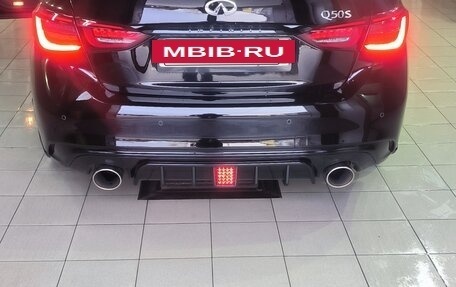 Infiniti Q50 I рестайлинг, 2018 год, 2 850 000 рублей, 4 фотография