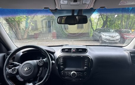 KIA Soul II рестайлинг, 2017 год, 1 350 000 рублей, 10 фотография