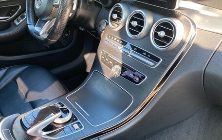 Mercedes-Benz C-Класс, 2016 год, 2 200 000 рублей, 14 фотография