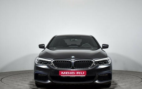 BMW 5 серия, 2019 год, 3 899 000 рублей, 2 фотография