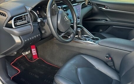 Toyota Camry, 2021 год, 3 640 000 рублей, 9 фотография