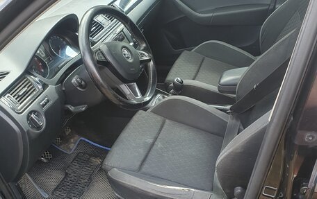 Skoda Rapid I, 2015 год, 750 000 рублей, 5 фотография