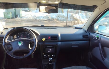 Skoda Octavia IV, 2001 год, 320 000 рублей, 13 фотография