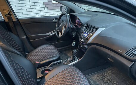 Hyundai Solaris II рестайлинг, 2015 год, 950 000 рублей, 4 фотография