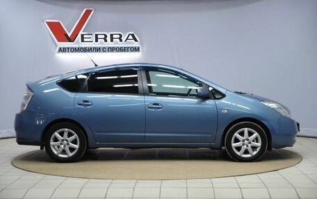 Toyota Prius, 2008 год, 790 000 рублей, 4 фотография