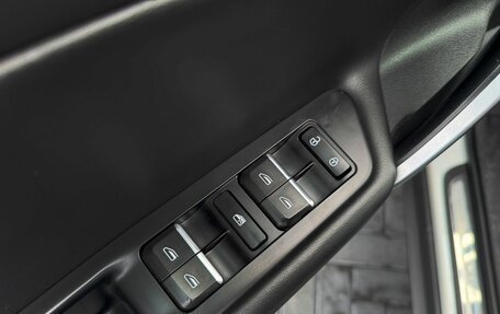Geely Atlas I, 2019 год, 1 695 000 рублей, 22 фотография