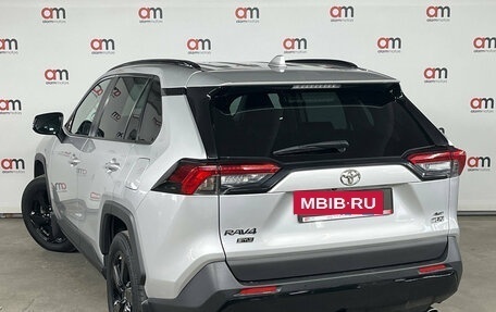 Toyota RAV4, 2021 год, 3 199 000 рублей, 6 фотография