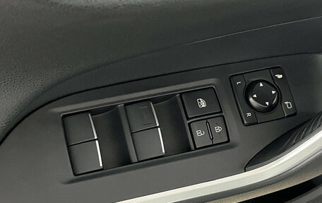 Toyota RAV4, 2021 год, 3 199 000 рублей, 22 фотография