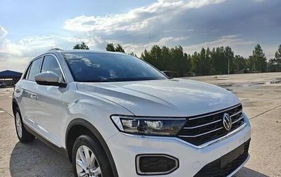Volkswagen T-Roc I, 2022 год, 2 050 000 рублей, 1 фотография