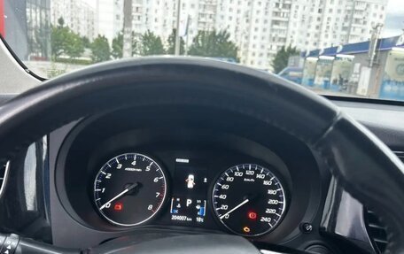 Mitsubishi Outlander III рестайлинг 3, 2017 год, 1 690 000 рублей, 1 фотография