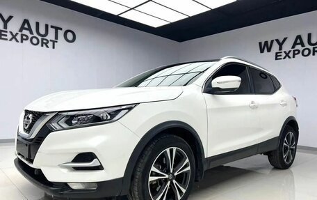 Nissan Qashqai, 2022 год, 2 200 000 рублей, 1 фотография