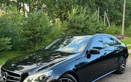 Mercedes-Benz E-Класс, 2013 год, 1 970 000 рублей, 2 фотография