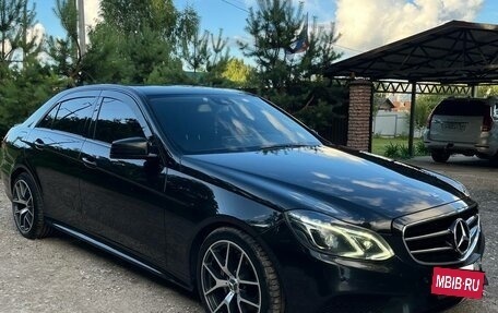 Mercedes-Benz E-Класс, 2013 год, 1 970 000 рублей, 4 фотография