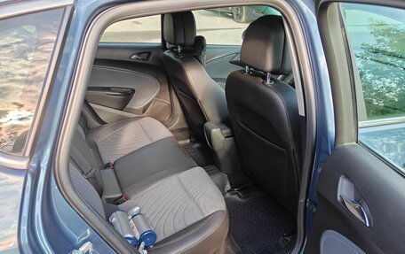 Opel Astra J, 2014 год, 605 000 рублей, 16 фотография