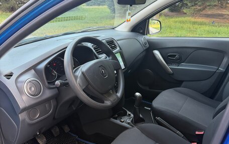 Renault Logan II, 2015 год, 730 000 рублей, 8 фотография