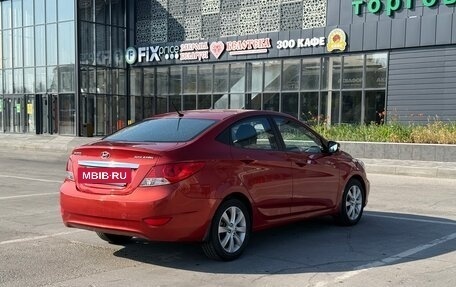 Hyundai Solaris II рестайлинг, 2011 год, 680 000 рублей, 7 фотография