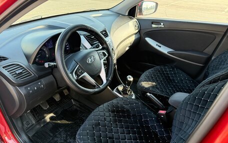 Hyundai Solaris II рестайлинг, 2011 год, 680 000 рублей, 11 фотография