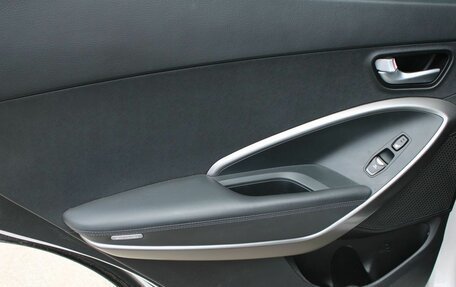 Hyundai Santa Fe III рестайлинг, 2013 год, 1 575 000 рублей, 16 фотография