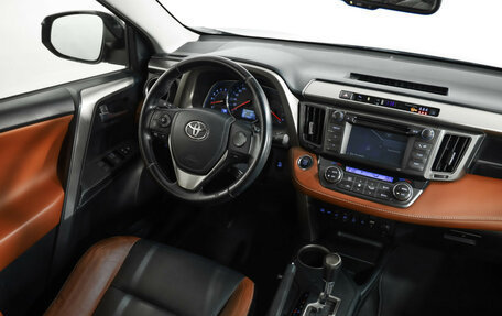 Toyota RAV4, 2015 год, 2 150 000 рублей, 11 фотография