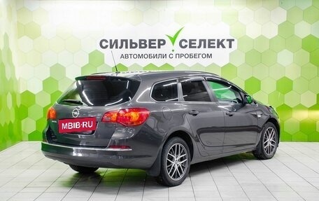Opel Astra J, 2012 год, 820 000 рублей, 2 фотография