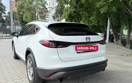 Mazda CX-4, 2023 год, 2 790 000 рублей, 7 фотография