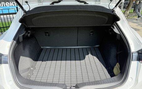 Mazda CX-4, 2023 год, 2 790 000 рублей, 27 фотография