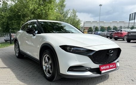 Mazda CX-4, 2023 год, 2 790 000 рублей, 14 фотография