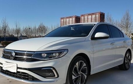 Volkswagen Bora, 2022 год, 1 650 000 рублей, 1 фотография