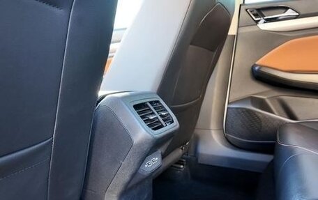 Volkswagen Bora, 2022 год, 1 650 000 рублей, 11 фотография