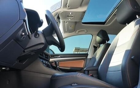 Volkswagen Bora, 2022 год, 1 650 000 рублей, 13 фотография