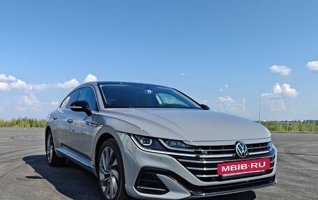 Volkswagen Passat CC, 2021 год, 3 799 999 рублей, 3 фотография