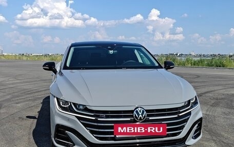 Volkswagen Passat CC, 2021 год, 3 799 999 рублей, 4 фотография