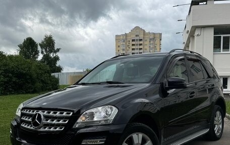 Mercedes-Benz M-Класс, 2010 год, 1 850 000 рублей, 3 фотография