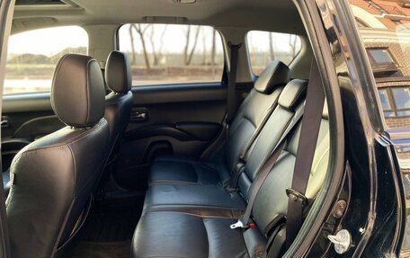 Mitsubishi Outlander III рестайлинг 3, 2007 год, 1 070 000 рублей, 12 фотография