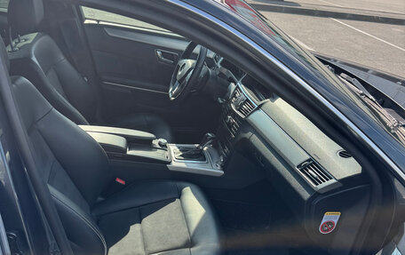 Mercedes-Benz E-Класс, 2010 год, 1 290 000 рублей, 13 фотография