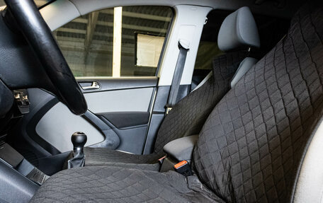 Volkswagen Tiguan I, 2010 год, 999 000 рублей, 9 фотография