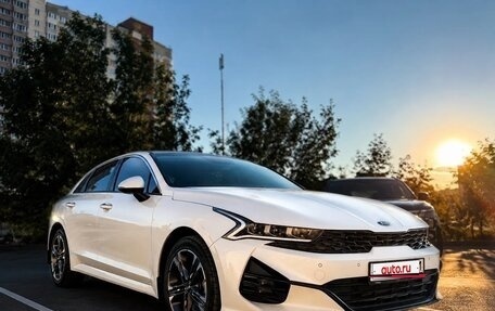 KIA K5, 2021 год, 2 600 000 рублей, 1 фотография
