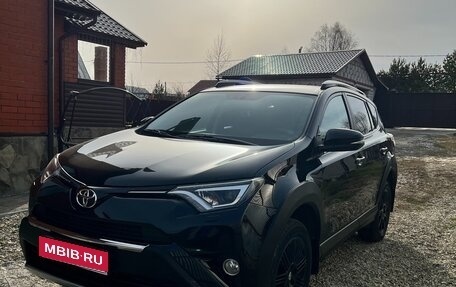 Toyota RAV4, 2018 год, 2 980 000 рублей, 1 фотография