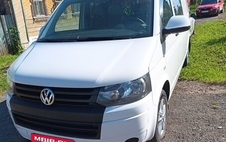 Volkswagen Transporter T5 рестайлинг, 2014 год, 1 785 000 рублей, 1 фотография