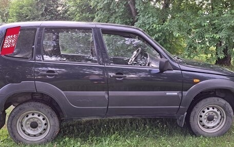 Chevrolet Niva I рестайлинг, 2010 год, 435 000 рублей, 5 фотография