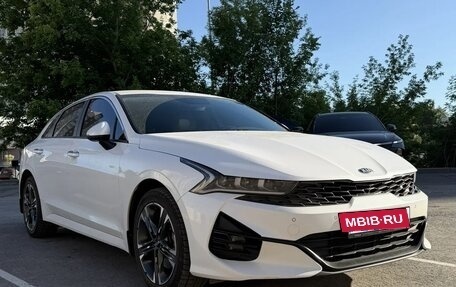 KIA K5, 2021 год, 2 600 000 рублей, 6 фотография