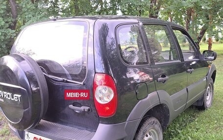 Chevrolet Niva I рестайлинг, 2010 год, 435 000 рублей, 6 фотография
