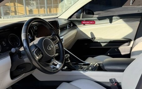 KIA K5, 2021 год, 2 600 000 рублей, 19 фотография