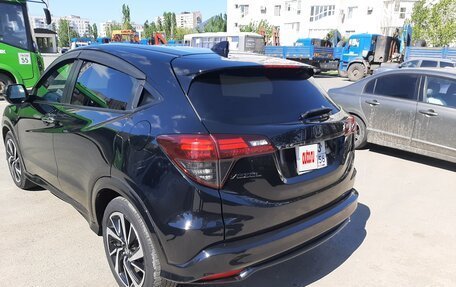 Honda Vezel, 2018 год, 1 985 000 рублей, 5 фотография