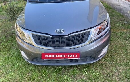KIA Rio III рестайлинг, 2012 год, 560 000 рублей, 2 фотография