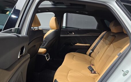 KIA K5, 2023 год, 2 490 000 рублей, 21 фотография