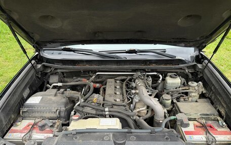 Toyota Land Cruiser Prado 150 рестайлинг 2, 2014 год, 3 000 000 рублей, 20 фотография