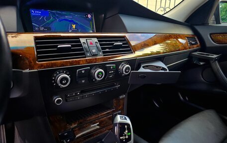 BMW 5 серия, 2008 год, 2 000 000 рублей, 19 фотография