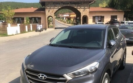 Hyundai Tucson III, 2017 год, 1 980 000 рублей, 3 фотография